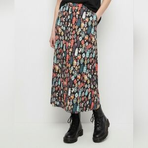 LulaRoe Skirt Maxi Western Southwestern Boho Feather Print Black Orange M